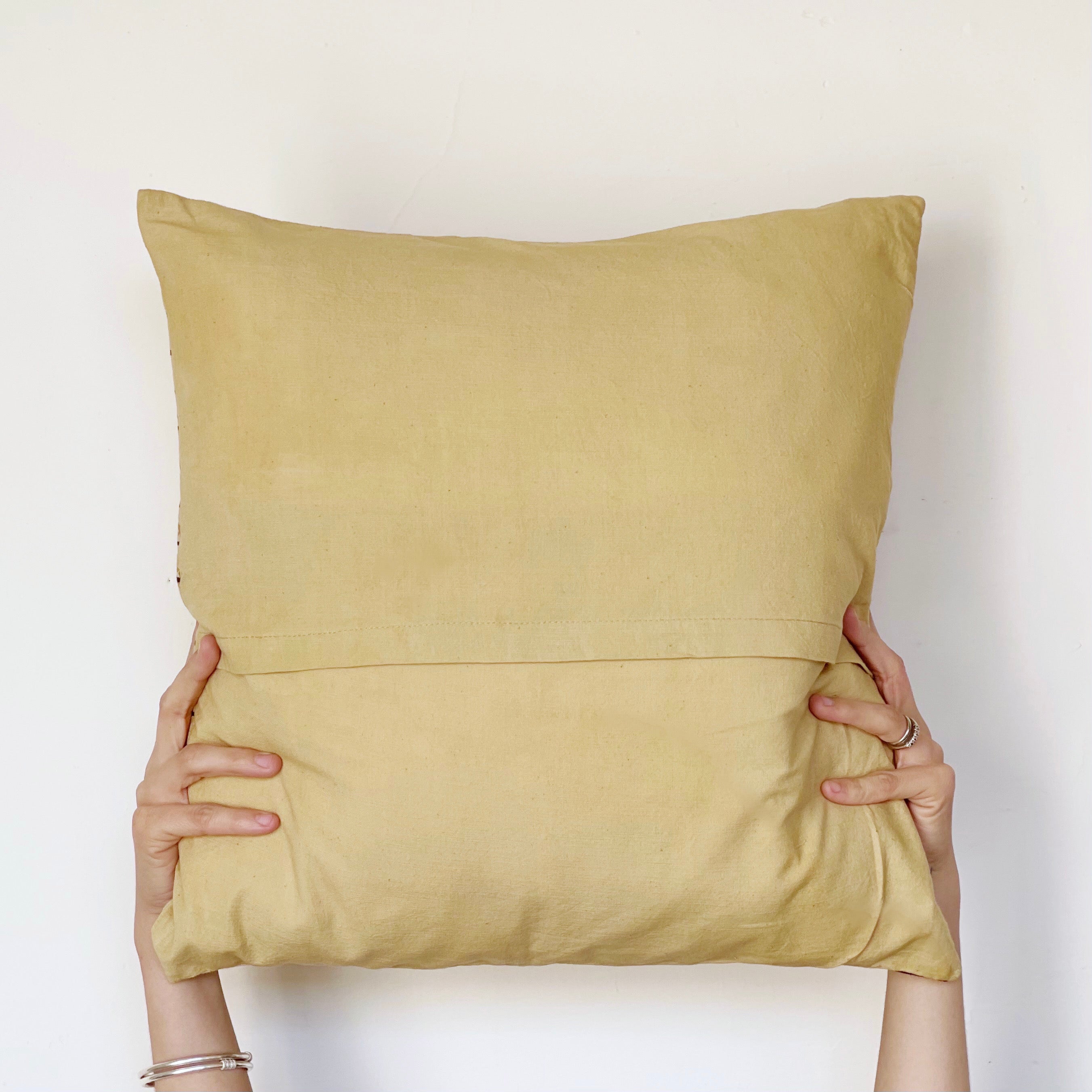 Array  |  Harad  |  Pillow Cover