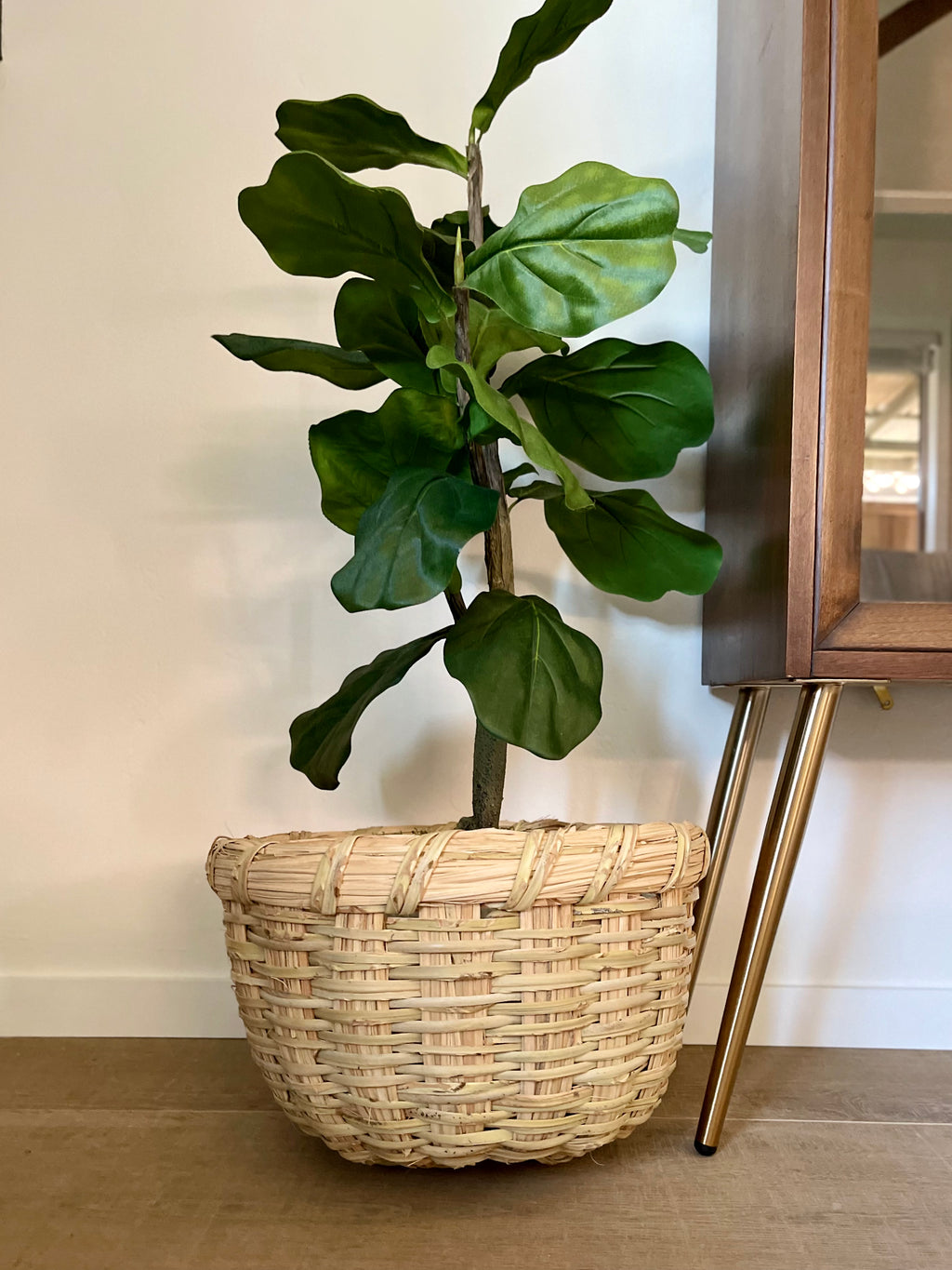 Large  |  Handwoven Palm Basket